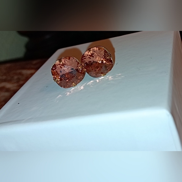 Sabika Jewelry - Sabika Blush Pink Studs! *LIKE NEW!*